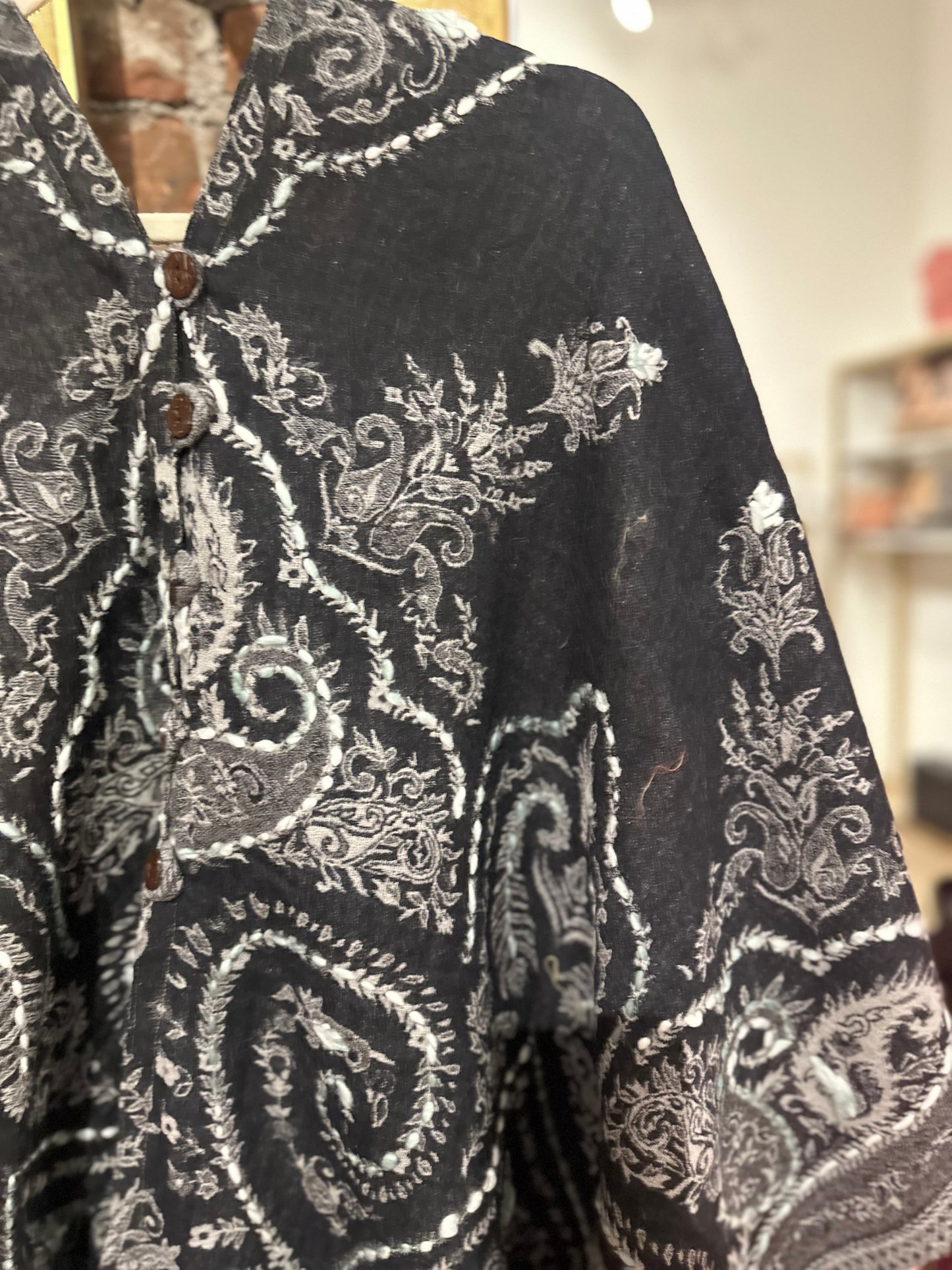 Pure wool reversible embroidered cape - anthracite