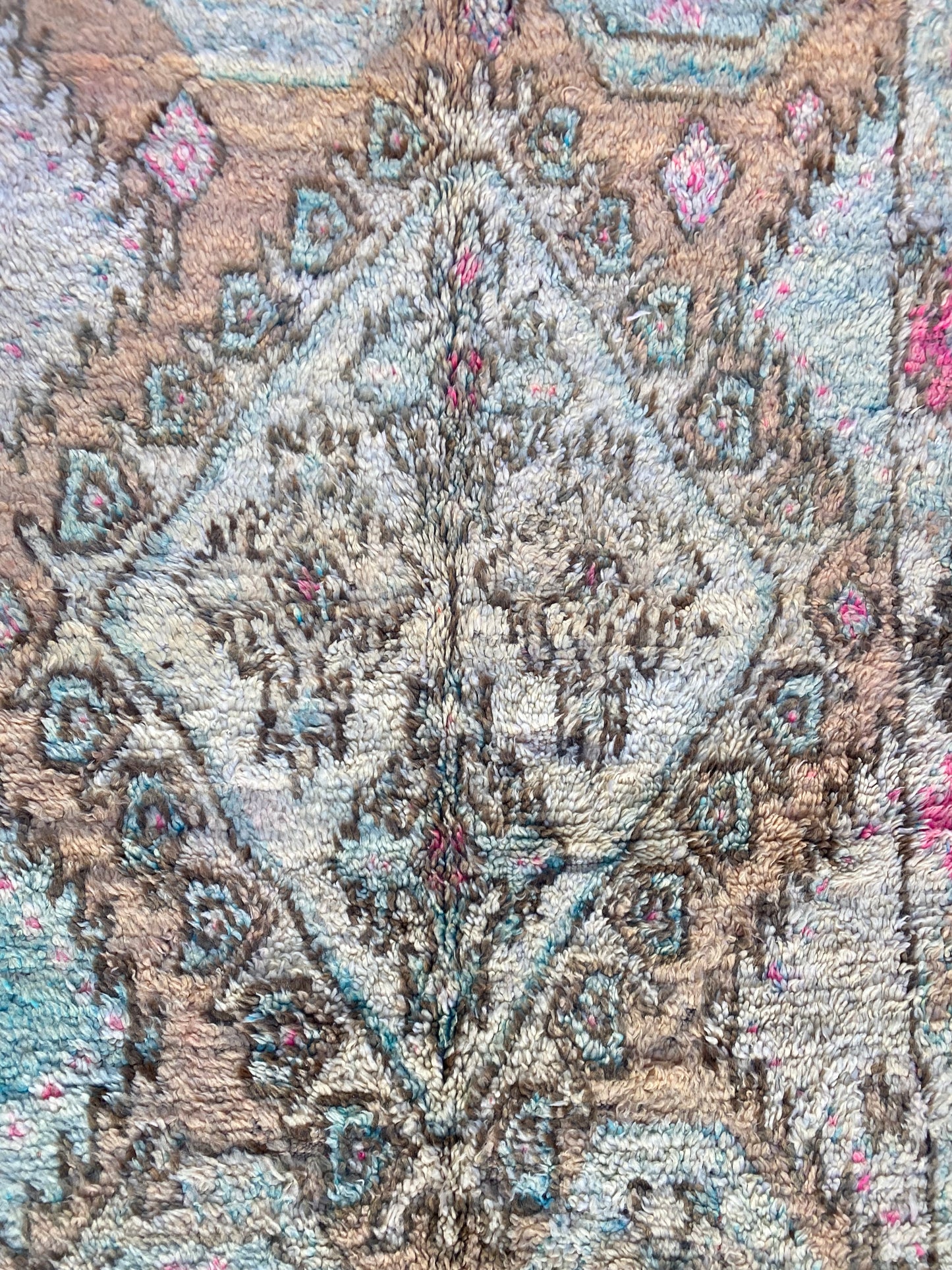 Pure wool handwoven Moroccan rug- Chaima (Copy)