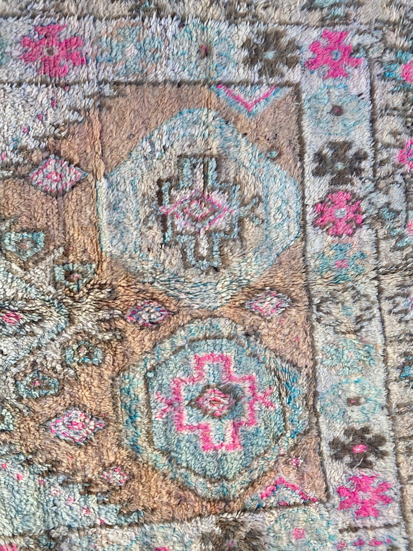Pure wool handwoven Moroccan rug- Chaima (Copy)