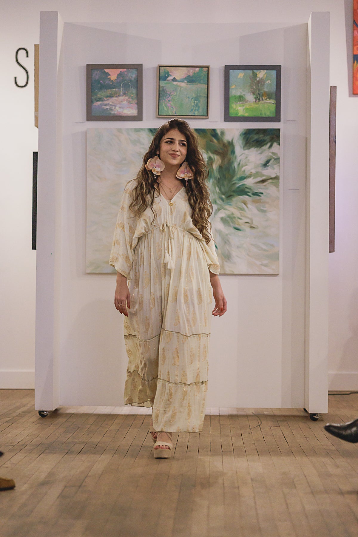 Kimomo sleeve tassel dress- gold