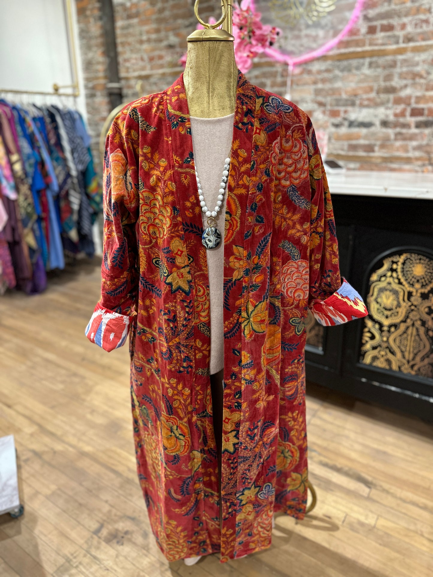 Velvet opera coat - red