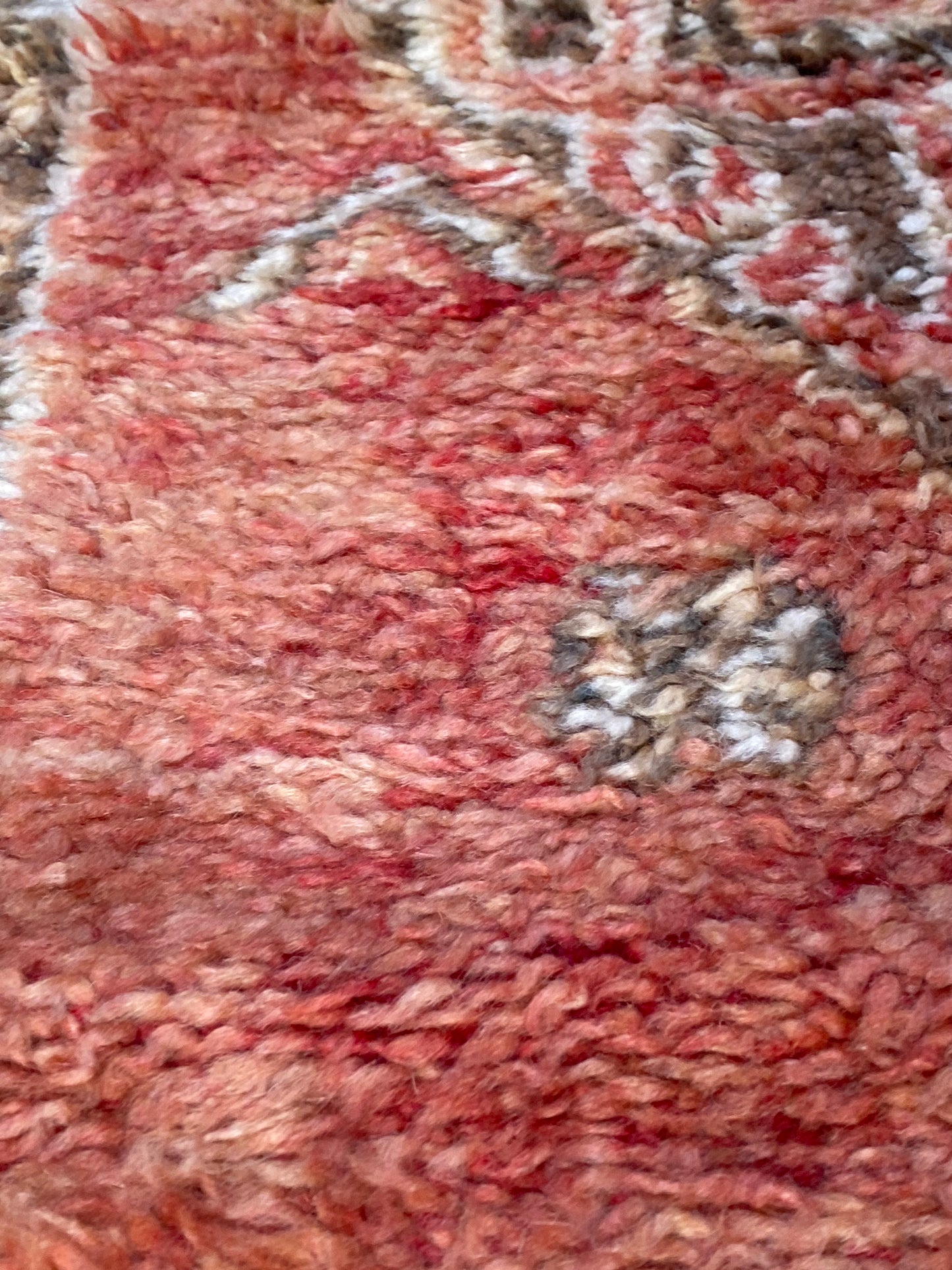 Pure wool handwoven Moroccan rug- Chaima