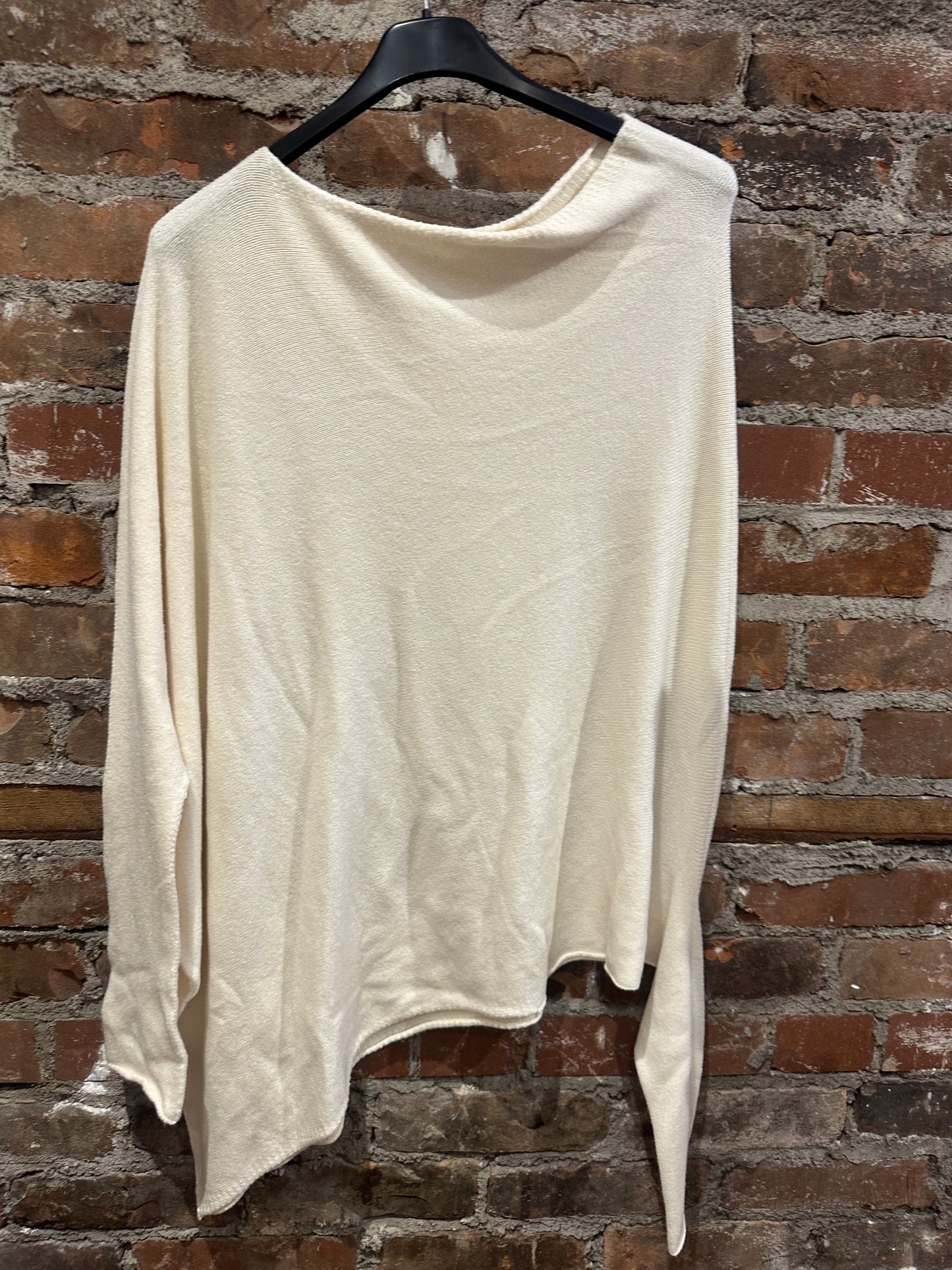 Cashmere feel asymmetrical sweater - soft pink