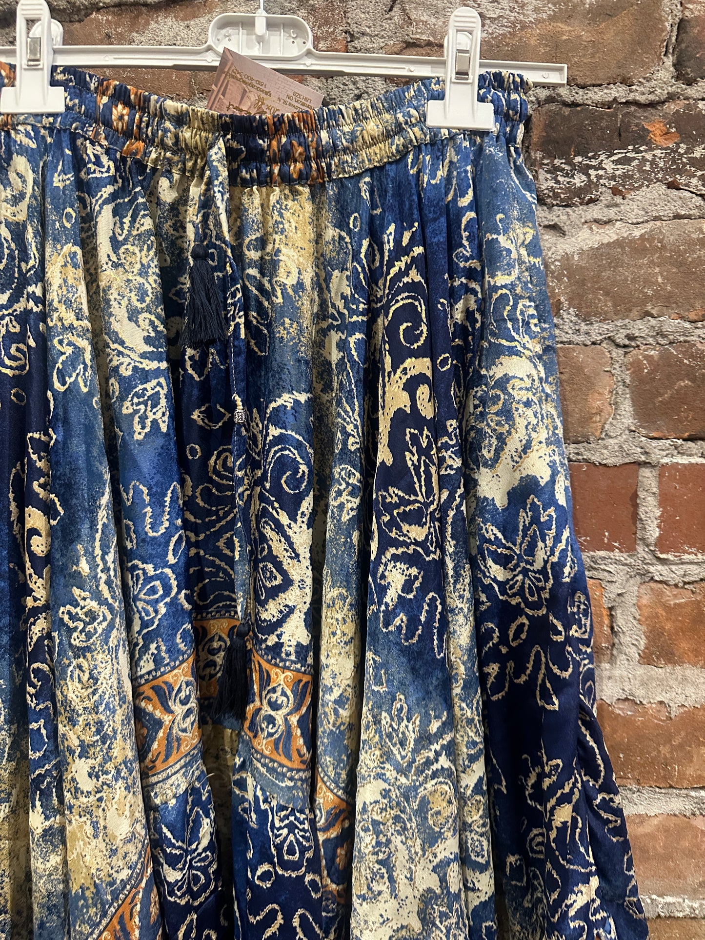 The mandala skirt -navy (Copy)