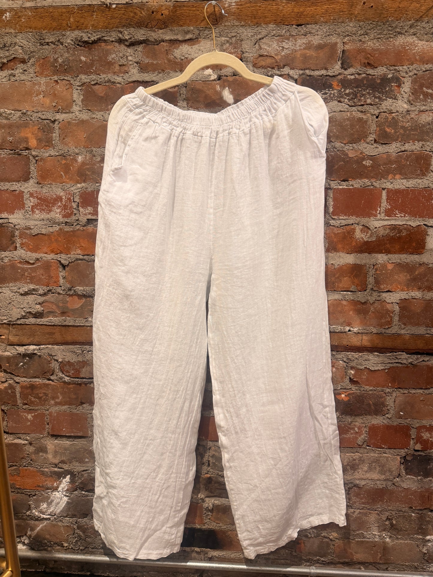 Linen trousers- beige