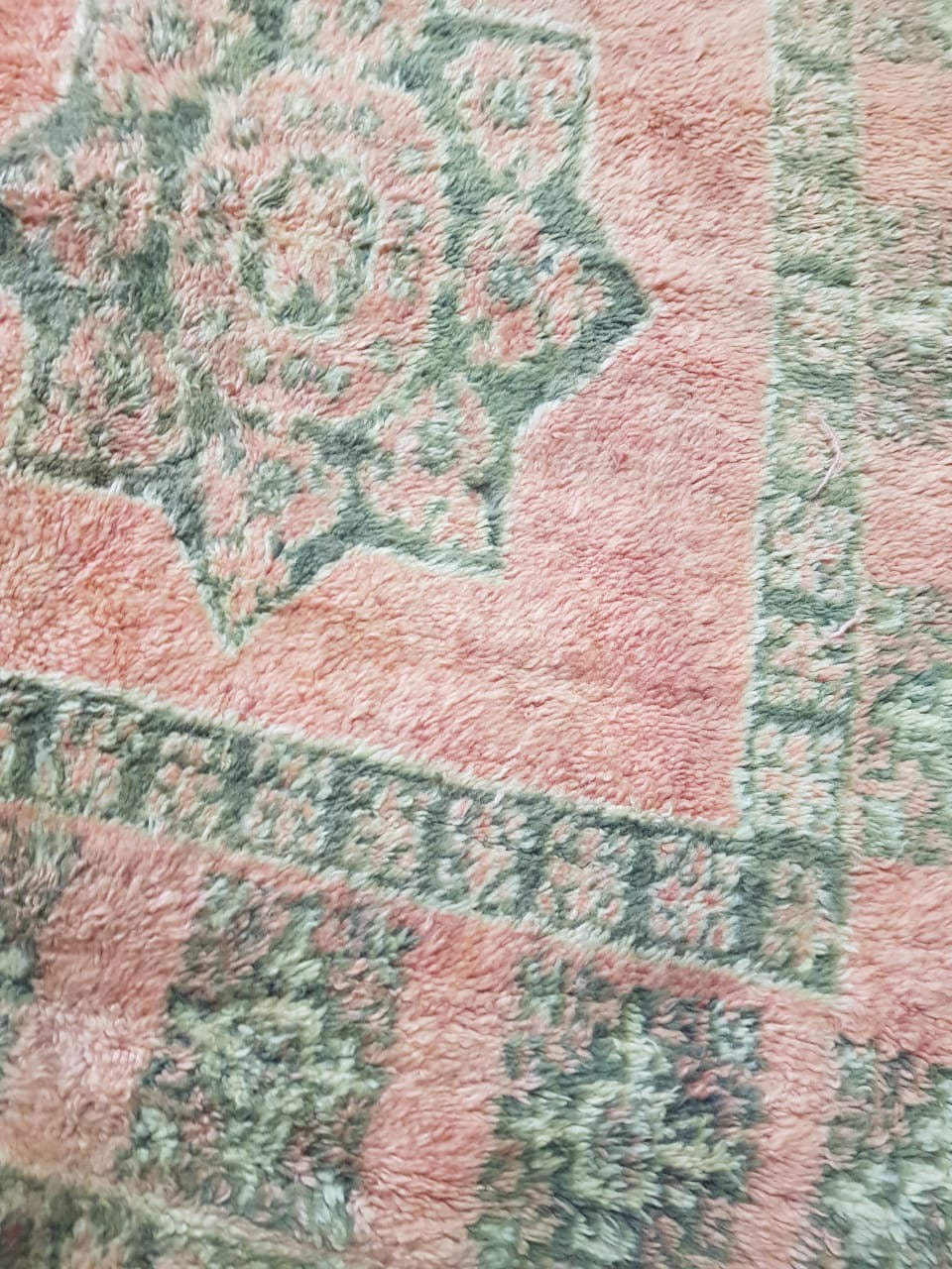 Pure wool handwoven Moroccan rug- Amiah