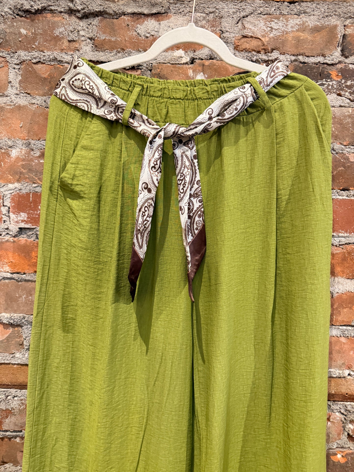 Silky trousers  -olive green