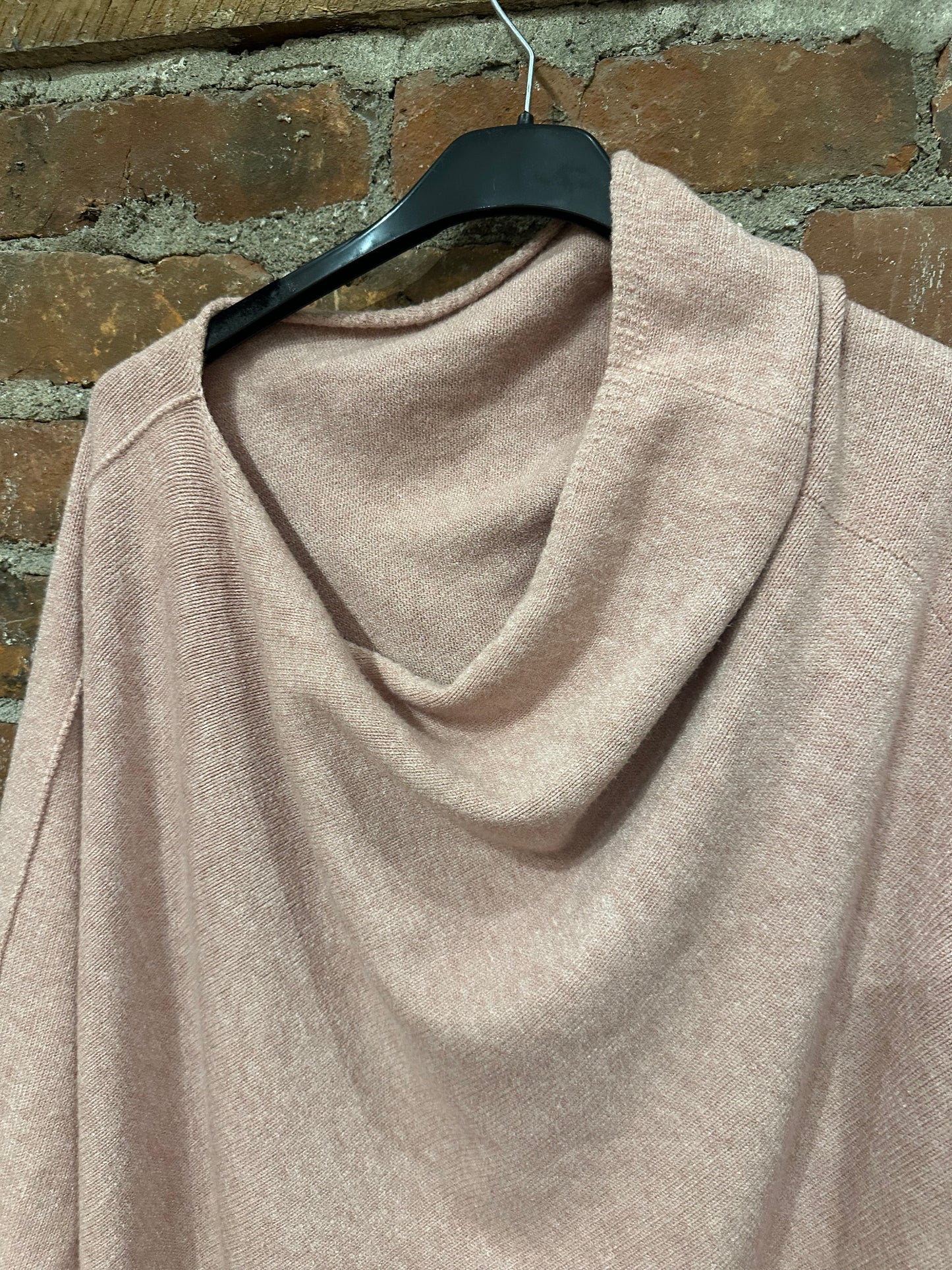 Asymmetrical cashmere feel sweater  -soft pink