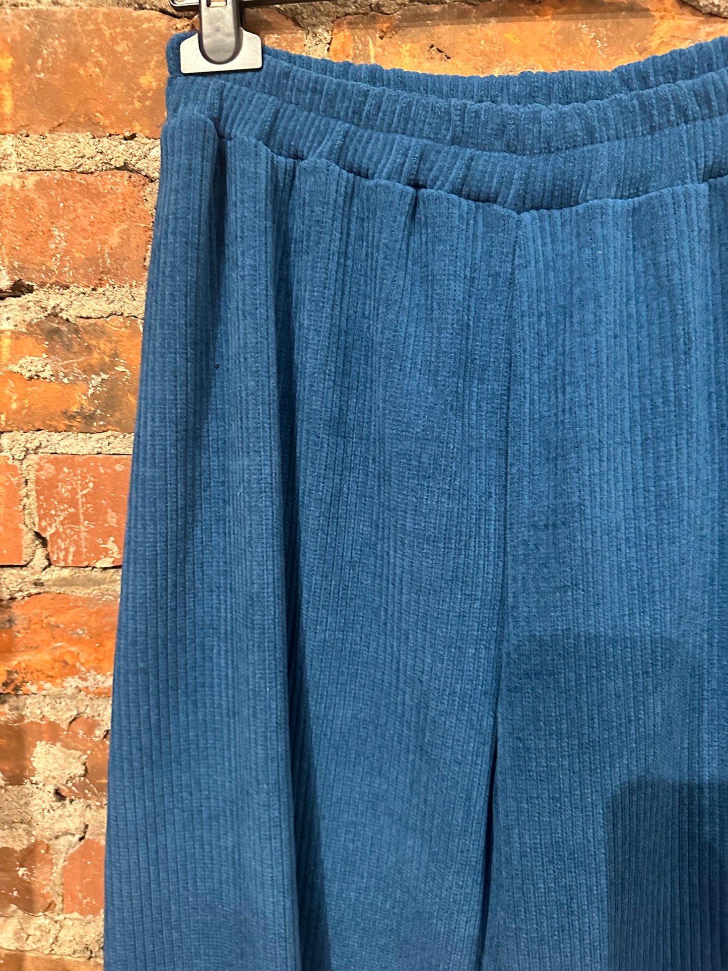 Velvet wide leg trouser-peacock teal